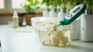 How to Prepare Rockwool for Hydroponics (The Right Way)